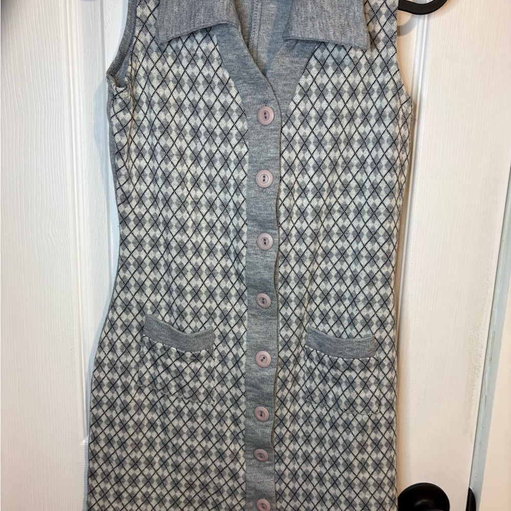 Gray Sleeveless Button-Up Dress